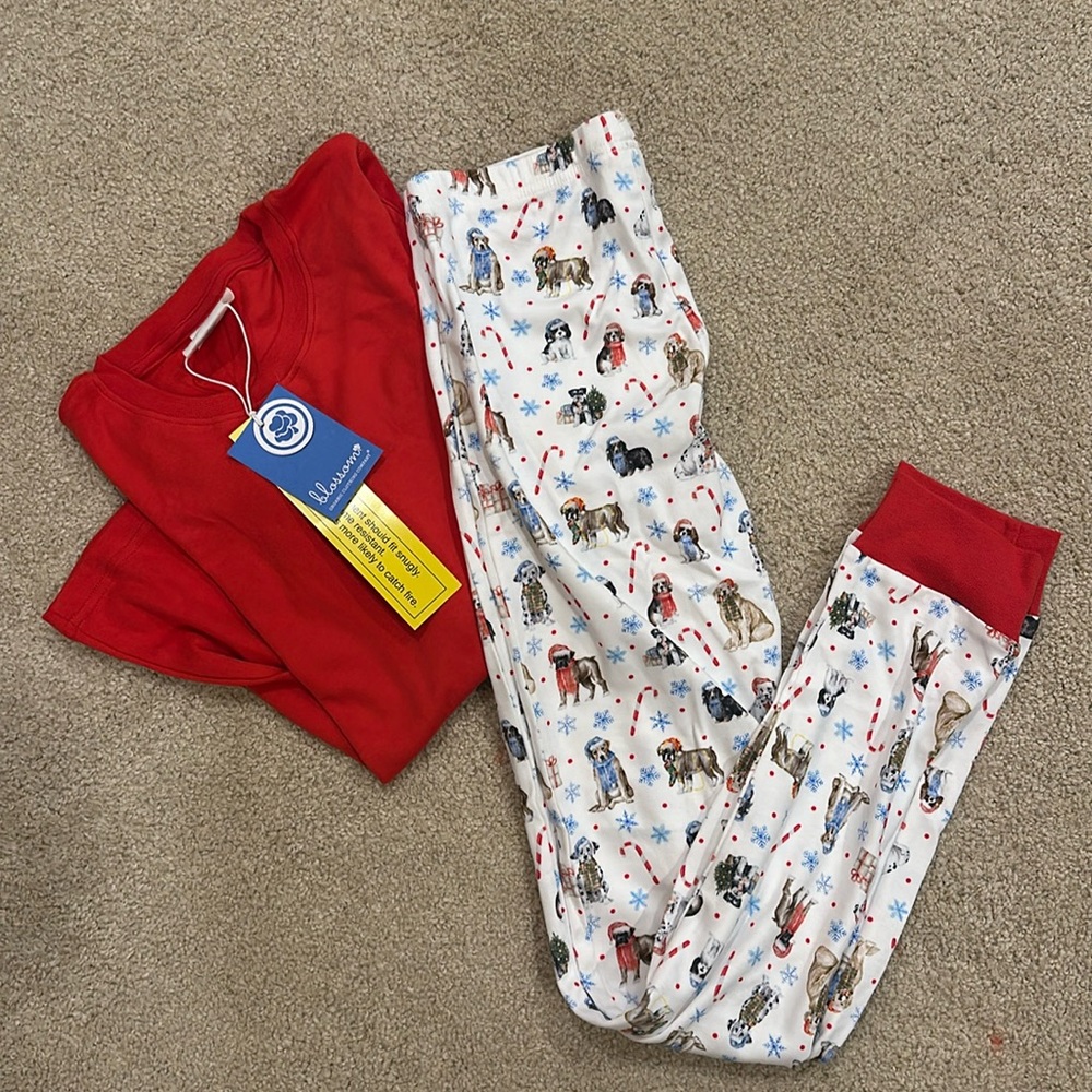 NWT blossom organic cotton clothing company, size 12 dog christmas pjs
